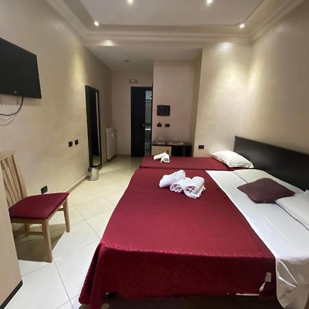 Sweety Rome Termini Apartment Bagian luar foto