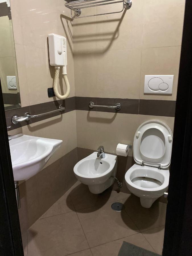 Sweety Rome Termini Apartment Bagian luar foto