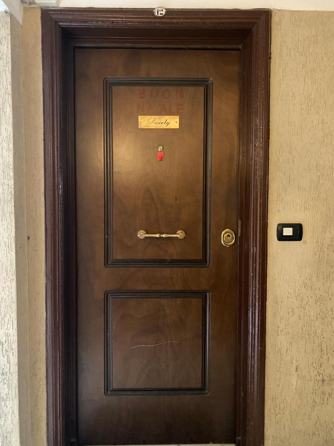 Sweety Rome Termini Apartment Bagian luar foto
