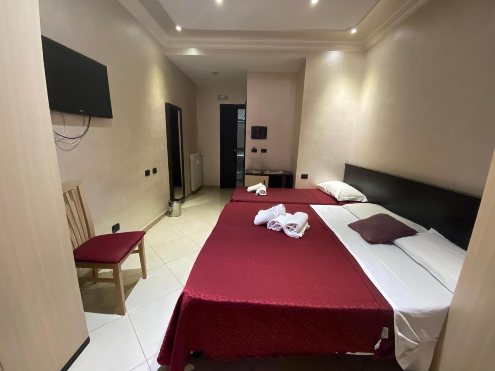 Sweety Rome Termini Apartment Bagian luar foto